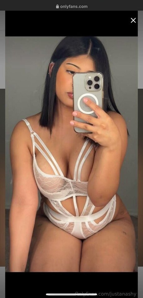 justanashy model free photos