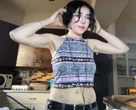 FlodaASMR perfect model pictures