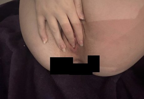 Skainheda adult model photo