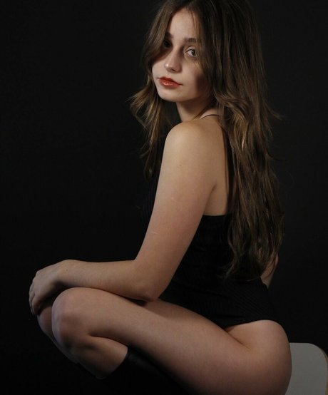 Skainheda hd actress picture