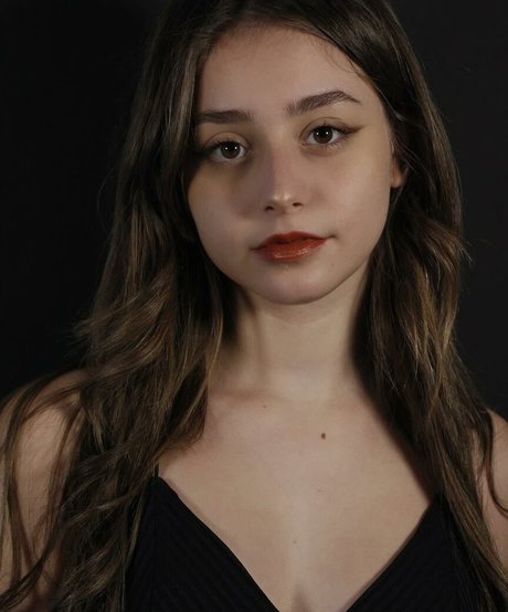 Skainheda pornographic model galleries