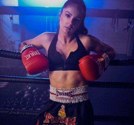 Female Football free star photo