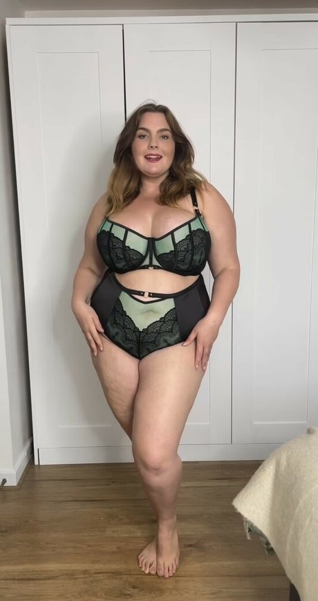 Lauren Dungey Photo Gallery