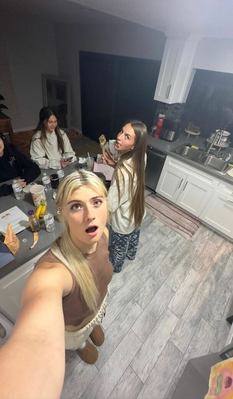 Angelina Maldonado model pretty pictures