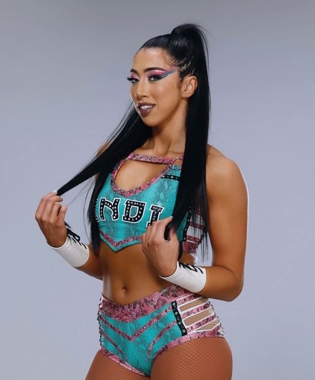 Indi Hartwell model hot images