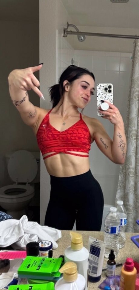 Lexie Herod model top photos