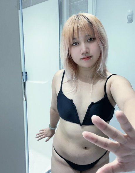 leynnercutie pornstar pretty img