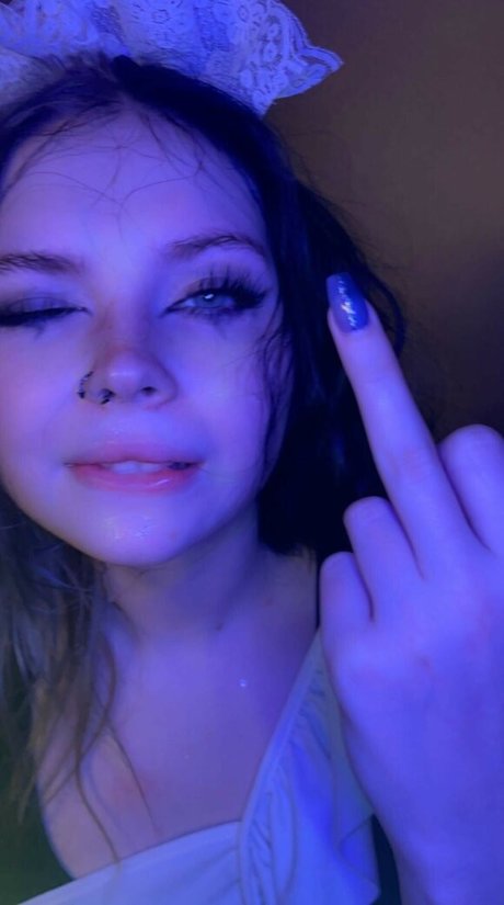 kiwikyy pornstar photo