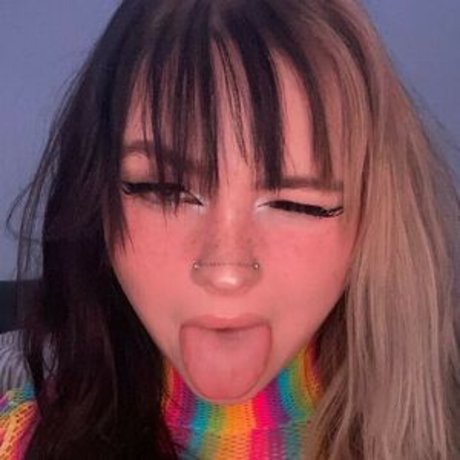 kiwikyy model pretty gallery