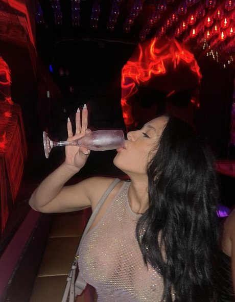 Jordygroesch model sexy images