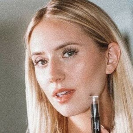 Lauren Burnham model free gallery