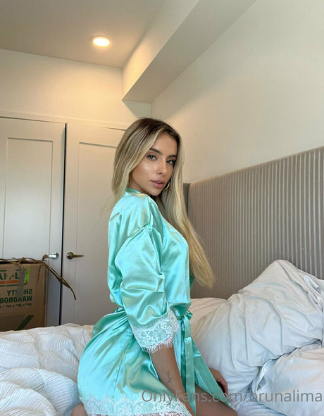 Bruna Lima perfect actress image