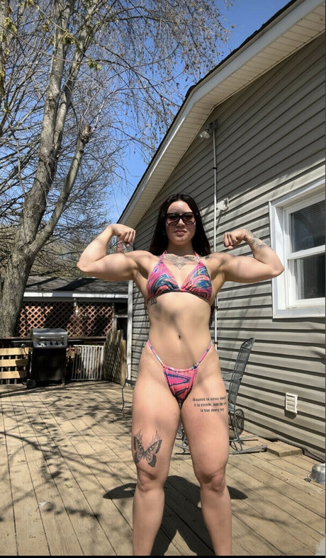 Layla Zinser art actress gallery