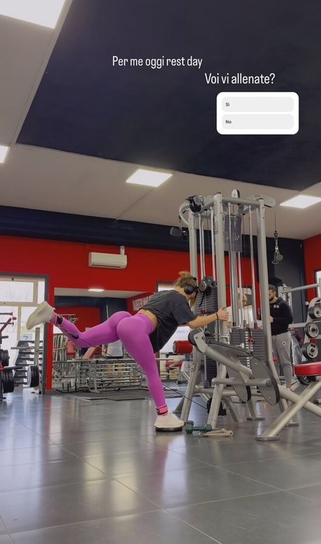 Giulia Corrado model exclusive photos