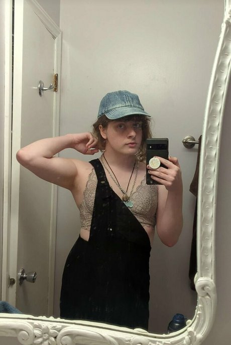 LeadHead pornstar pretty archive