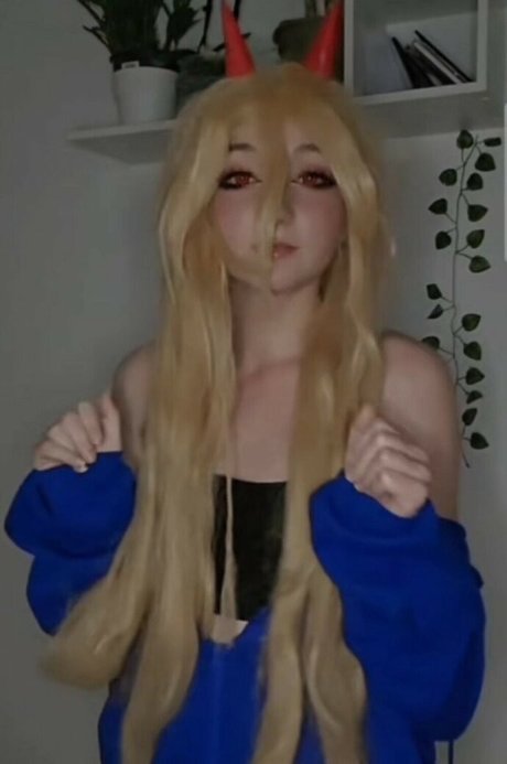 usashicos nude actress gallery