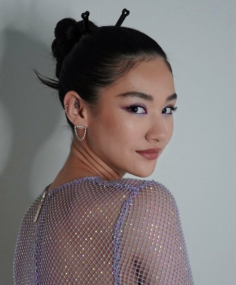 Minnie Mills pornstar images