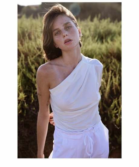 Yali Hoizzner xxx pornstar photos