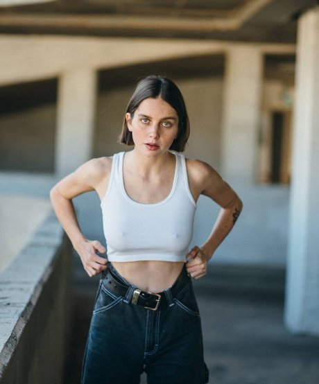 Yali Hoizzner sex actress pic