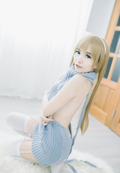 luckyeliee nudes star pics