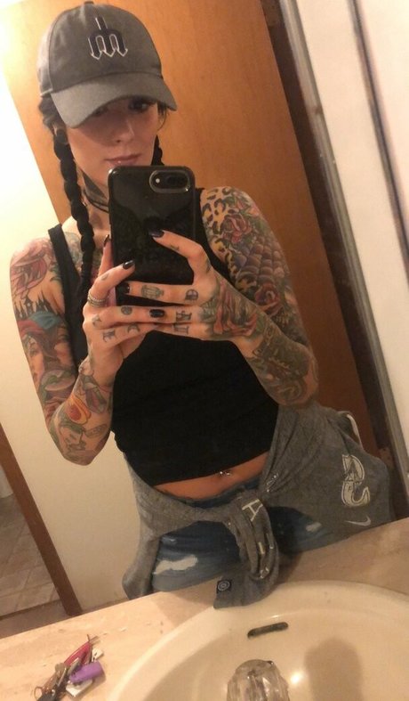 Alyssa Xursmistress pornstar nudes pic