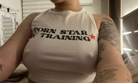 laotacostena model erotic image