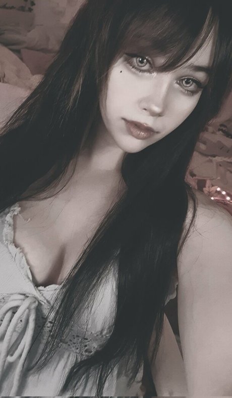 lilly time naked model galleries