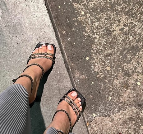 Isa pes sex star gallery