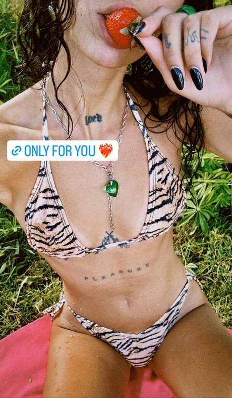 iambabypil beautiful model pictures