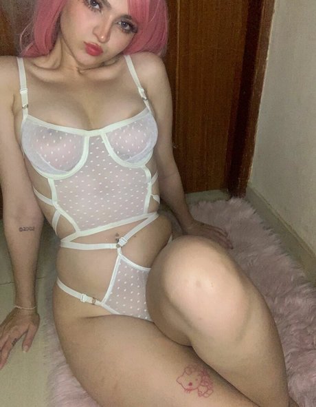 Lilcutiecherie nudes star archive