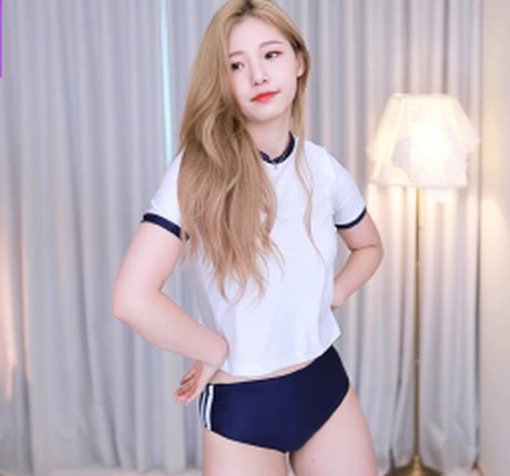 sara44244 nudes star photo