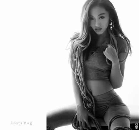 _lisahui_ naked actress photo