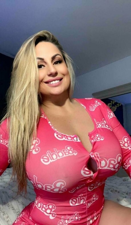 baddiemi model erotic archive