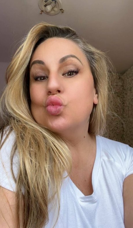 baddiemi pornstar naked photos