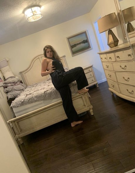 Erica Lindbeck model hd archive