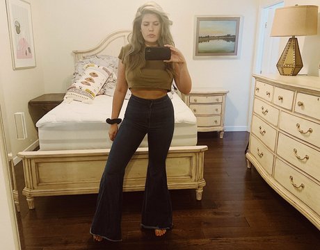 Erica Lindbeck naked star pics