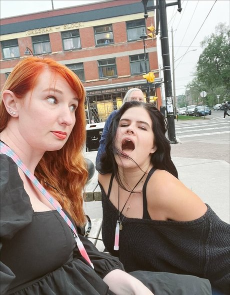 Erica Lindbeck sexy actress archive