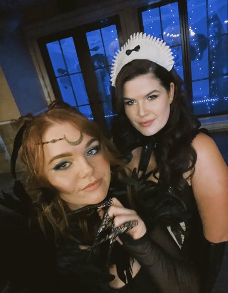 Erica Lindbeck model hot gallery