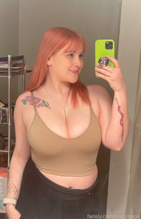 MegMage erotic model pictures