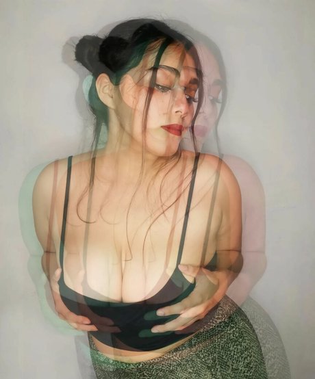 Jaqui Flores best star galleries