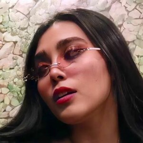 Jaqui Flores nice star img