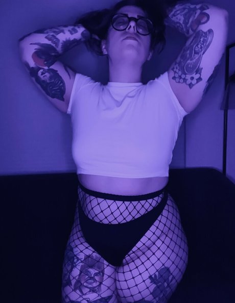 curvy naked onlyfans sexy gallery