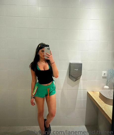 Lane Meredith hot star pic