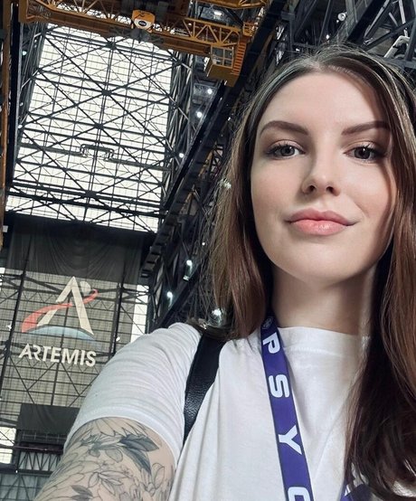 anal dildo onlyfans art nude image