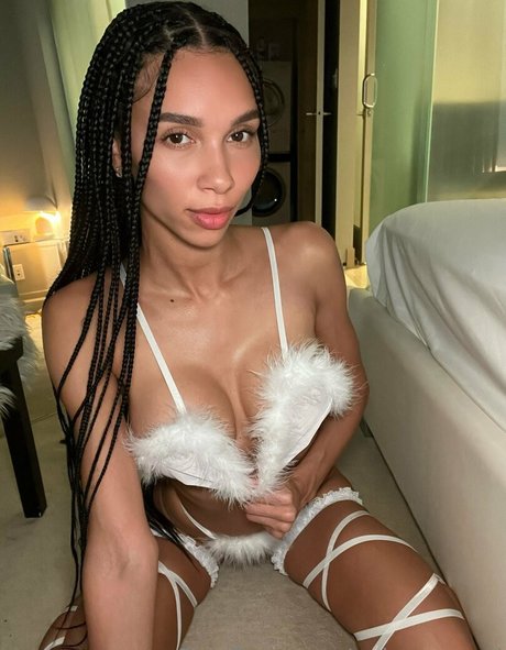 no panties onlyfans free naked photo