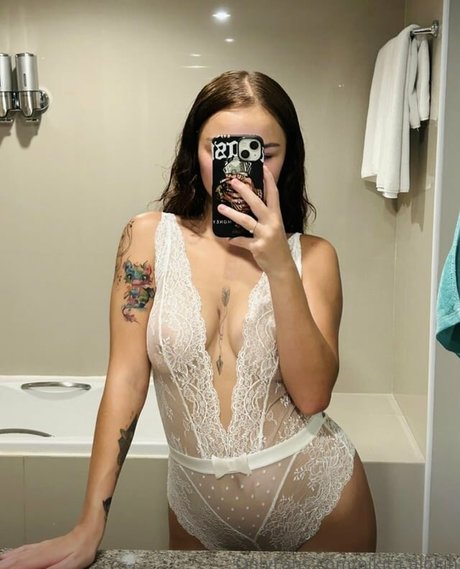 Nikola Biela erotic model images