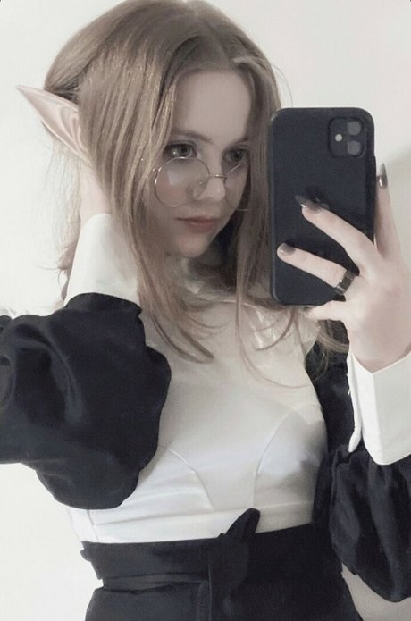 female popular onlyfans porn pics