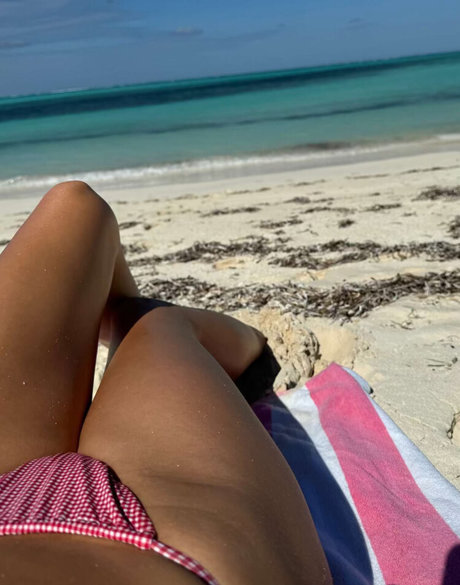 Br3ck13 H1ll model erotic img