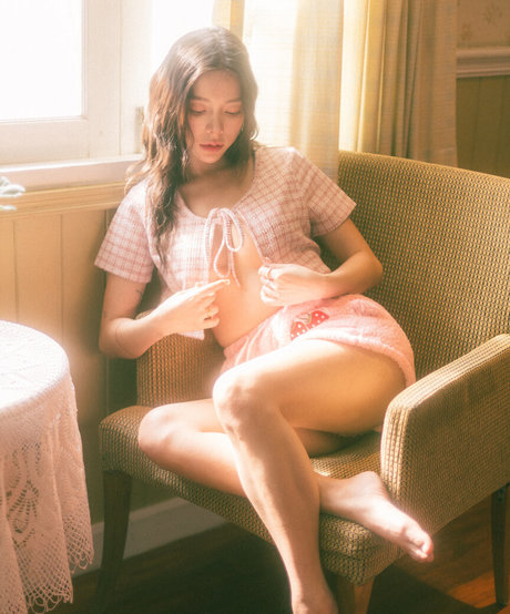 Nardear Montgod beautiful pornstar photos