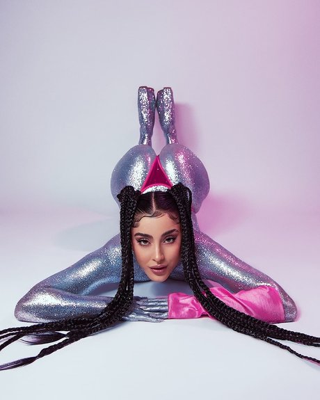 blonde babe onlyfans hot nude gallery